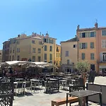 Superbe appartement neuf et cosy en centre ville