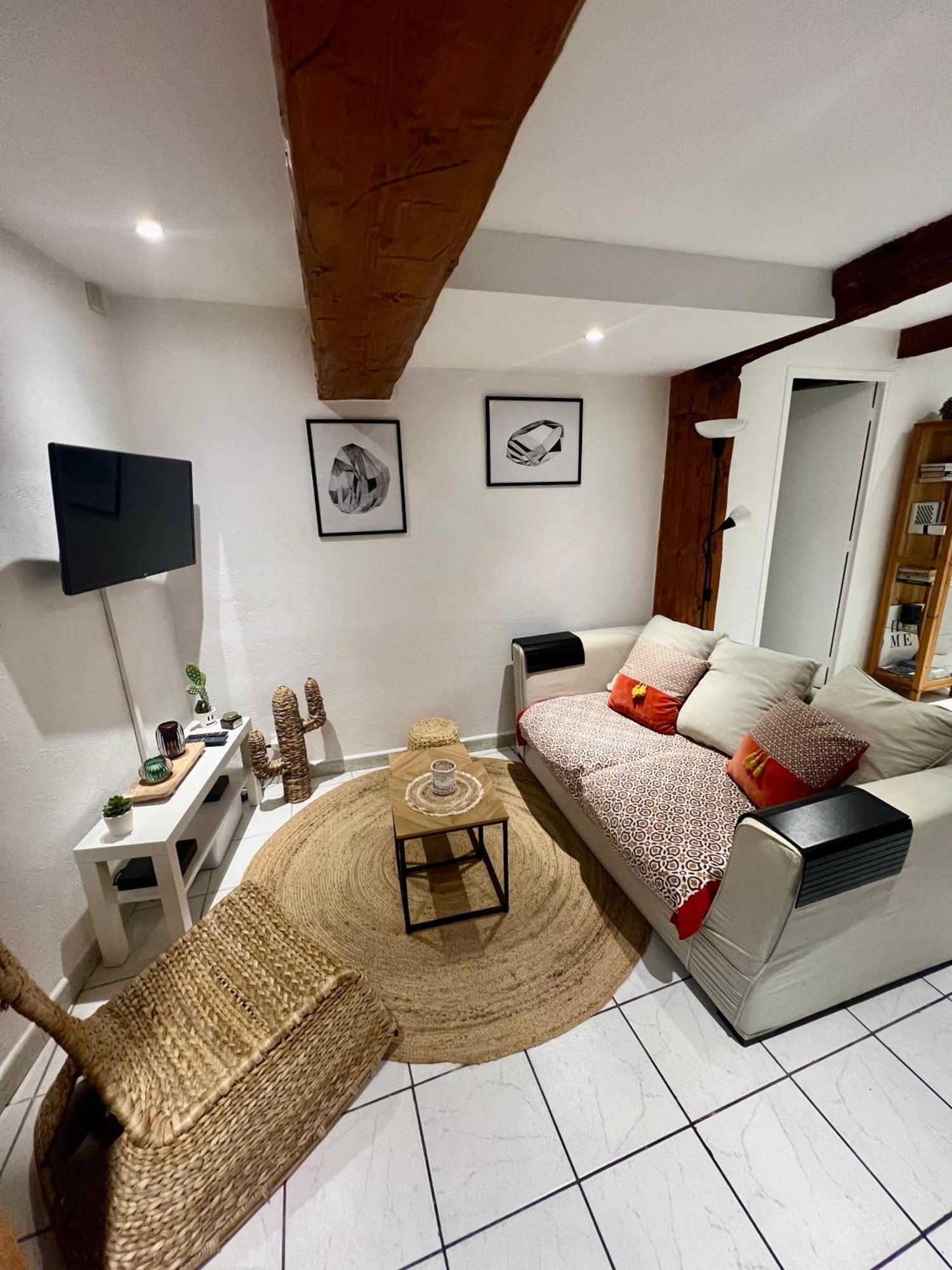 Appartement Superbe Neuf Et Cosy En Centre Hyères